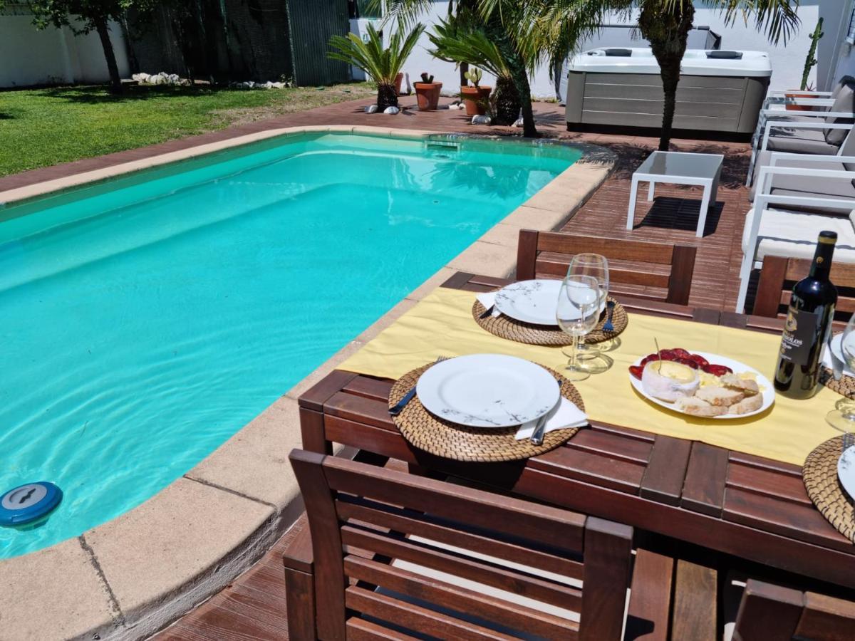 Guest House Ruceel Aroeira 알마다 외부 사진
