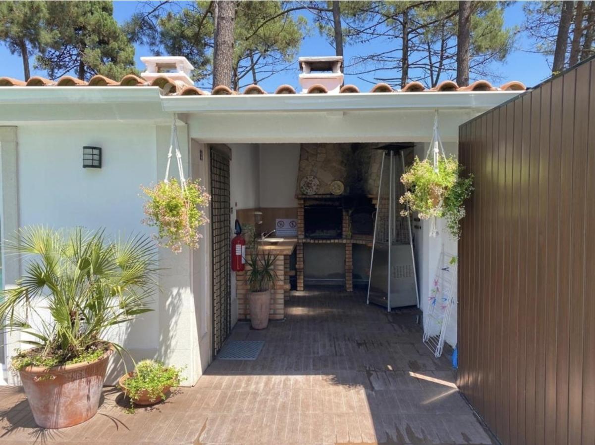 Guest House Ruceel Aroeira 알마다 외부 사진